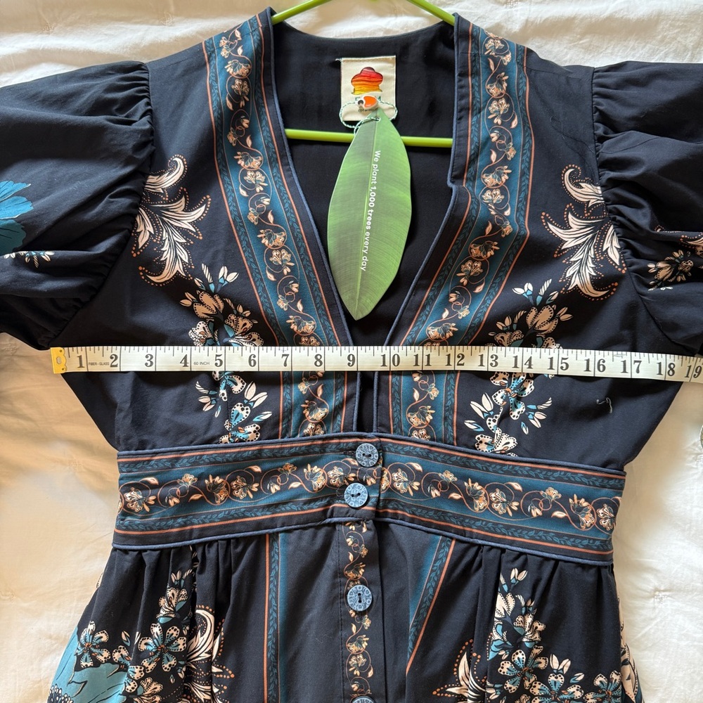 NWT Farm Rio Blossom Tapestry Black Dress - Size Medium - Picture 12 of 16